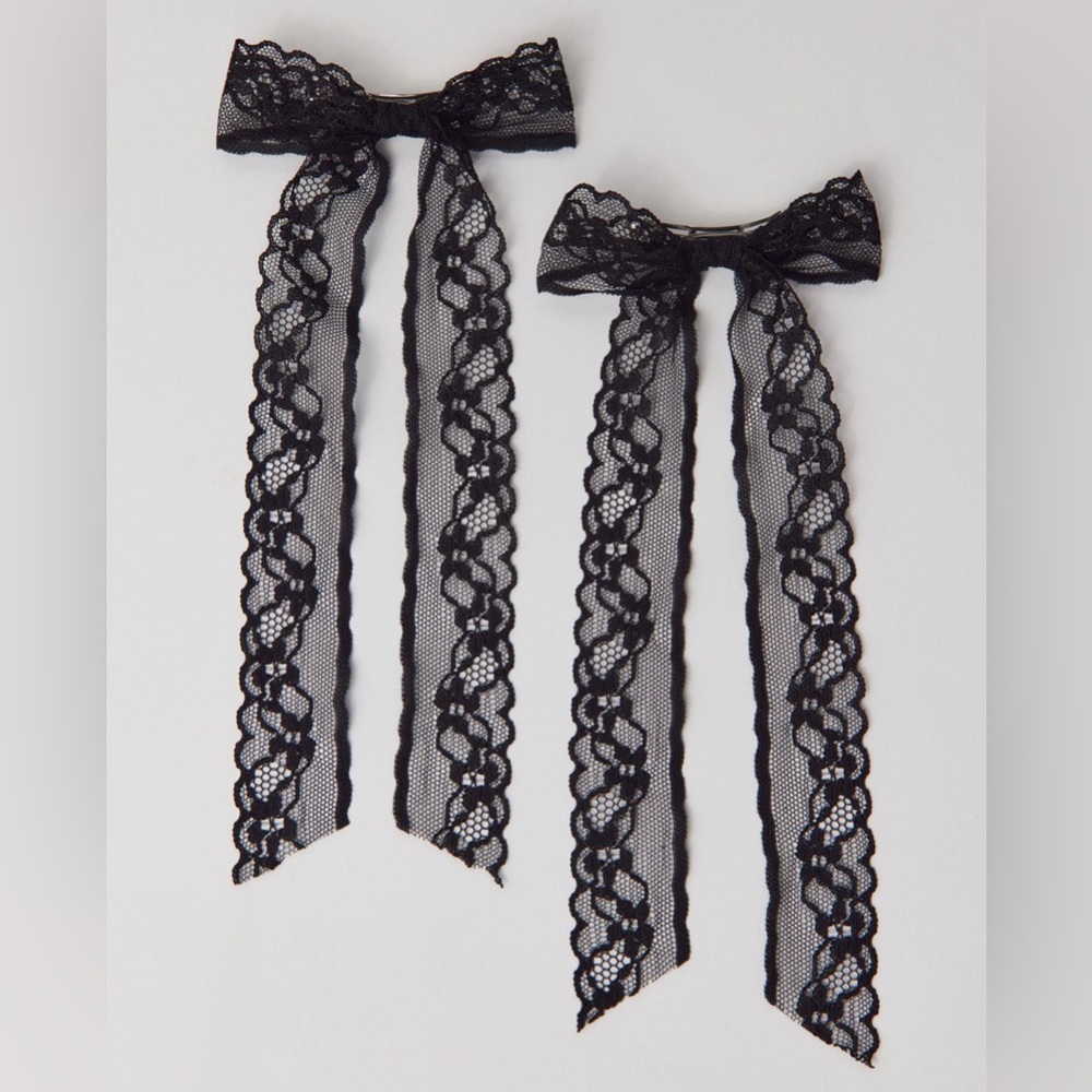 NWT Lace Bow Barrette Set - Picture 2 of 3